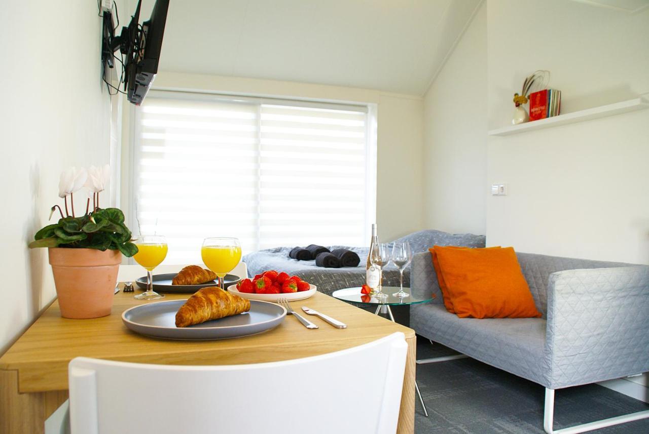 Self-Catering Studio Thorbecke ซัลต์โบมเมล ภายนอก รูปภาพ