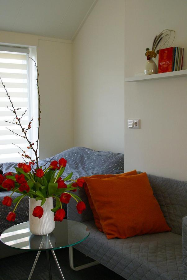 Self-Catering Studio Thorbecke ซัลต์โบมเมล ภายนอก รูปภาพ