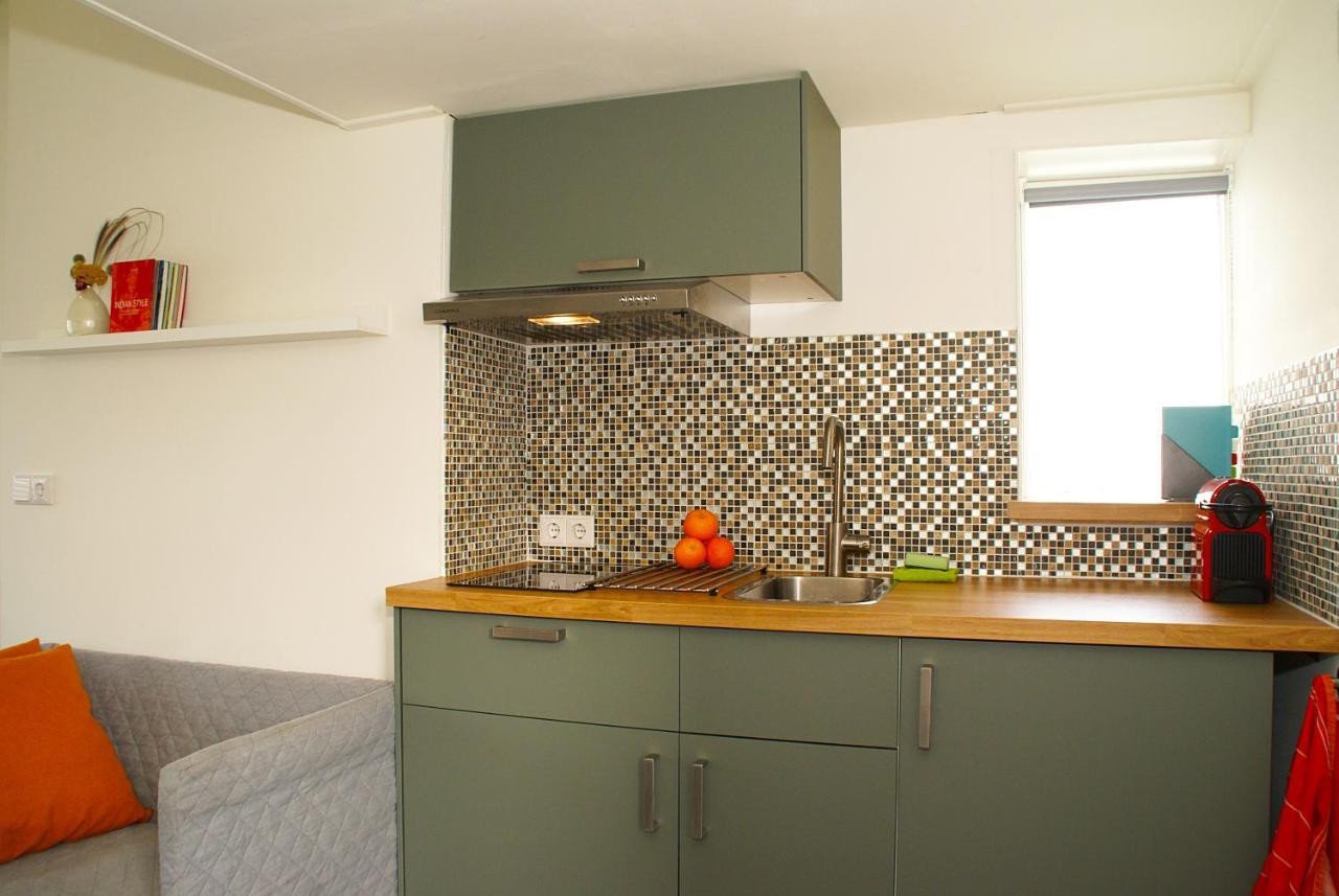 Self-Catering Studio Thorbecke ซัลต์โบมเมล ภายนอก รูปภาพ