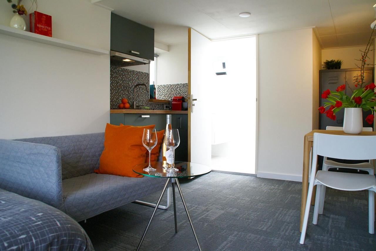 Self-Catering Studio Thorbecke ซัลต์โบมเมล ภายนอก รูปภาพ